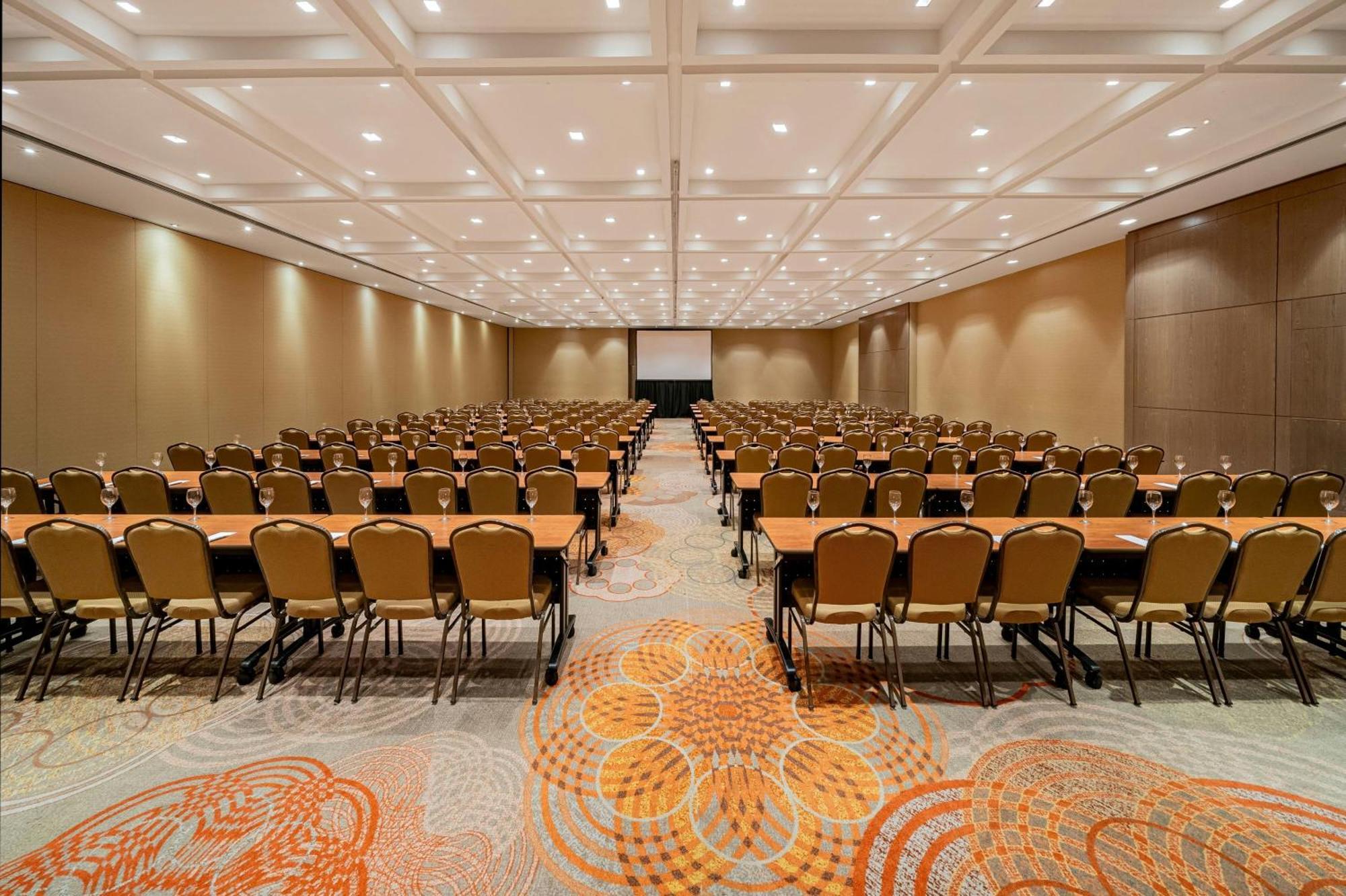 Sheraton Grand Rio & Hotel 5*